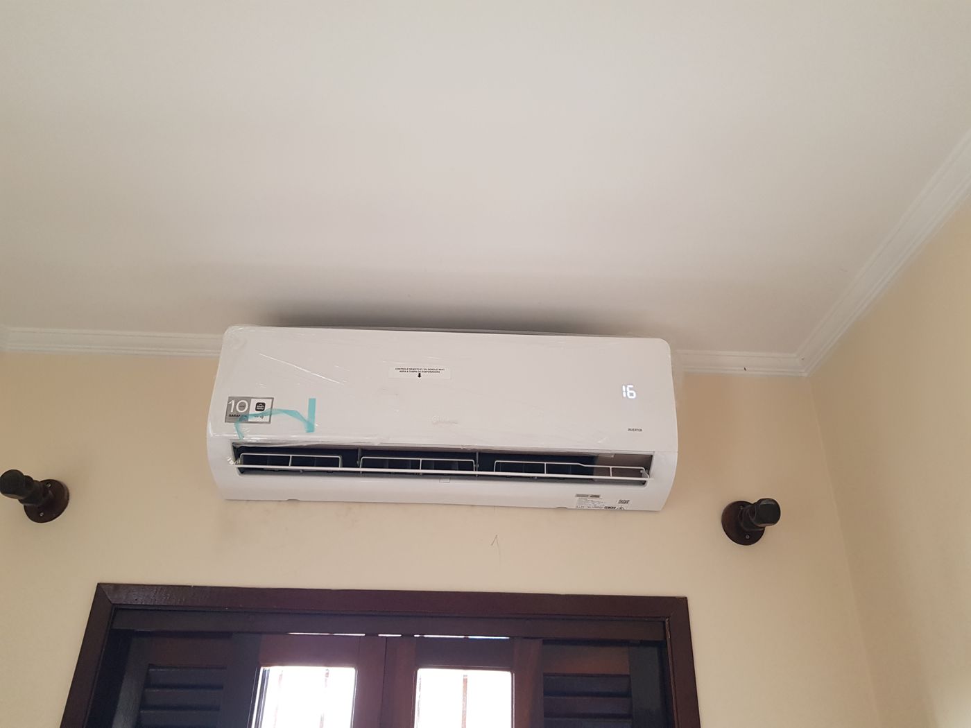 Instalação de ar condicionado split numa sala